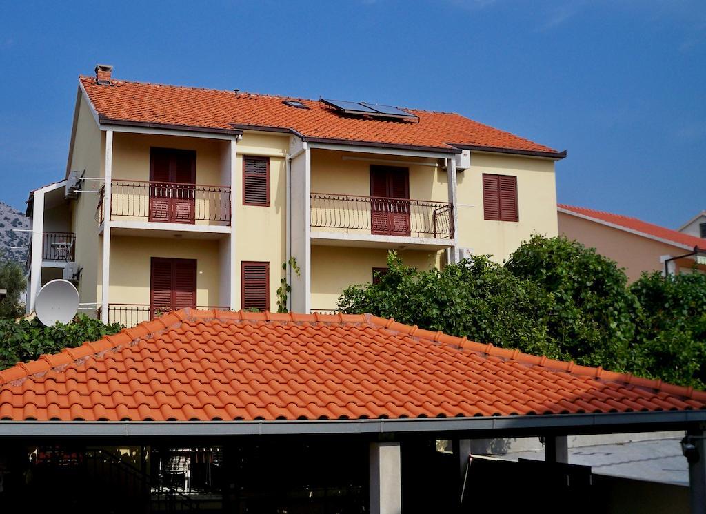 Guesthouse Lucic Оребич Экстерьер фото